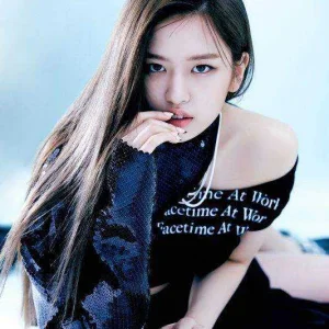 YUJIN