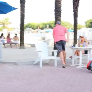 Seaside Prank! #shorts.mp4