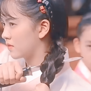 Random Korean Female MV