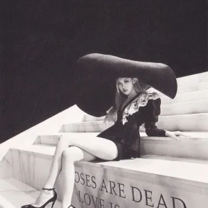 ROSE-1st-Single-Album-R-SCANS-documents-11.jpg