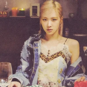 ROSE-1st-Single-Album-R-SCANS-documents-21(1).jpg