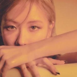 ROSE-1st-Single-Album-R-SCANS-documents-23(1).jpg