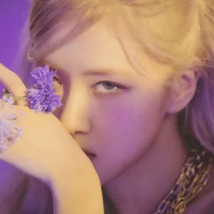 ROSE-1st-Single-Album-R-SCANS-documents-4(1).jpg