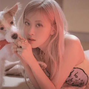 ROSE-1st-Single-Album-R-SCANS-documents-5.jpg