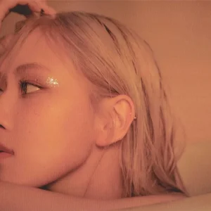 ROSE-1st-Single-Album-R-SCANS-documents-7.jpg