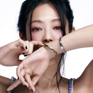 BLACKPINK-Jennie-for-Vogue-Taiwan-March-2023-Issue-x-Chanel-documents-11.jpeg
