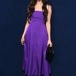230228-JISOO-DIOR-Women-s-F-W-2023-24-Fashion-Show-at-Paris-Fashion-Week-documents-2(1).jpeg