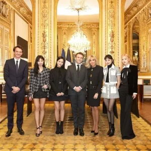 230129-BLACKPINK-Pieces-Jaunes-Gala-in-France-documents-2.jpeg