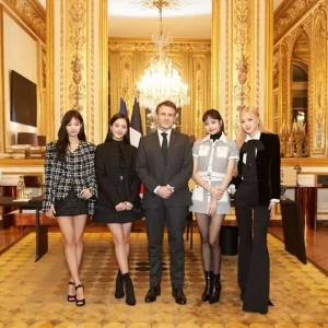 230129-BLACKPINK-Pieces-Jaunes-Gala-in-France-documents-3.jpeg