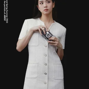 BLACKPINK-JISOO-for-DUNST-S-S-2023-Collection-documents-10.jpeg