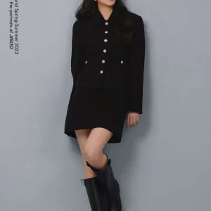 BLACKPINK-JISOO-for-DUNST-S-S-2023-Collection-documents-30.jpeg