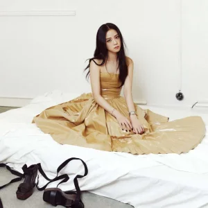 BLACKPINK-JISOO-for-GQ-Korea-x-CARTIER-February-Issue-2023-documents-3.jpeg