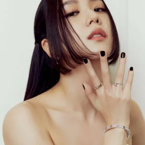 BLACKPINK-JISOO-for-GQ-Korea-x-CARTIER-February-Issue-2023-documents-6.jpeg