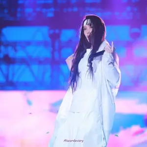 250104-Newjeans-Hyein-at-Golden-Disc-Awards-2025-documents-4.webp