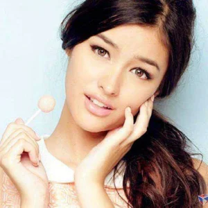 Liza Soberano